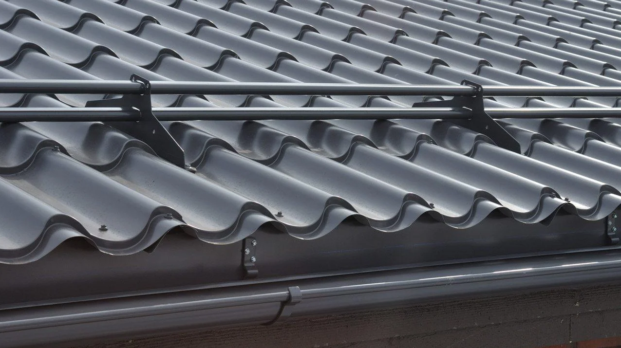 鈦鋅板,鋁鎂錳板,鋁鎂錳屋面板安裝節點處理方法